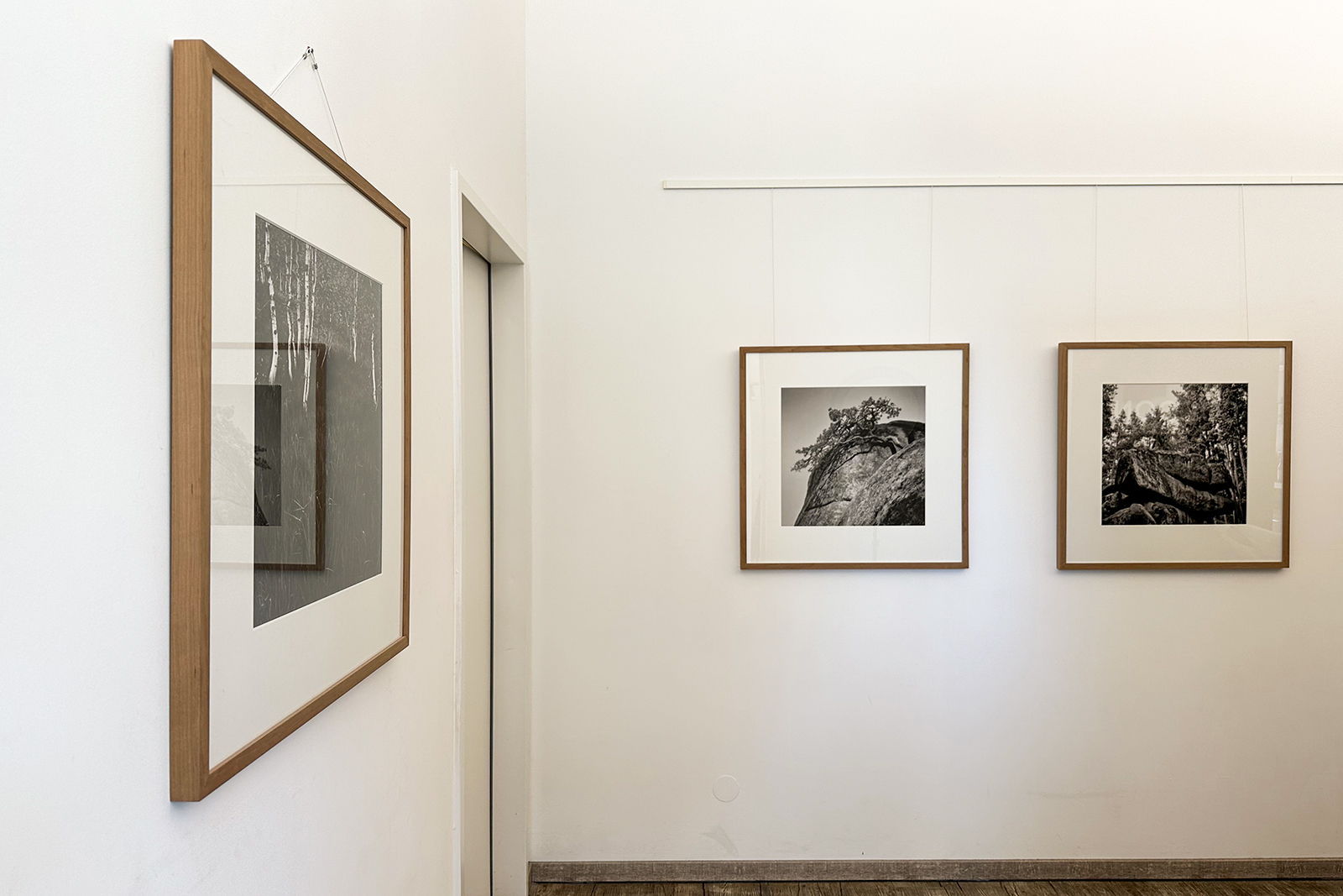 Wechselausstellungen mit SW-Fotografien im Cocoon Götzis